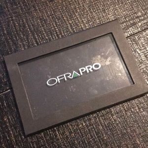 OFRA PRO Magnetic Palette - [empty]